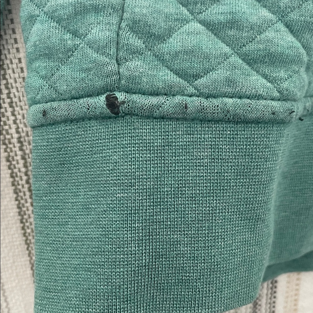 Patagonia Women’s Quilted Pullover - Picture 6 of 8